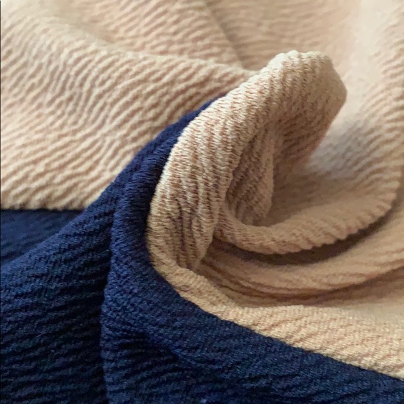 Lularoe the Cassie skirt - Picture 4 of 4